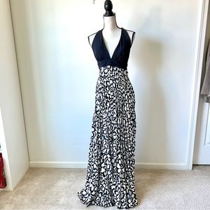 BETSEY & ADAM V-Neck Floral Pleated Halter Prom Gown—SZ. 6